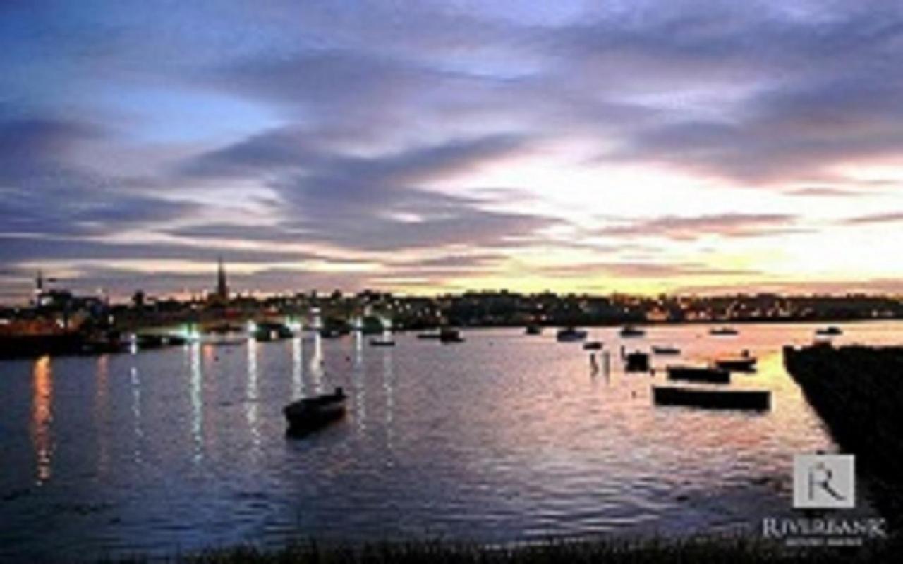 Riverbank House Hotel Ferrybank Luaran gambar