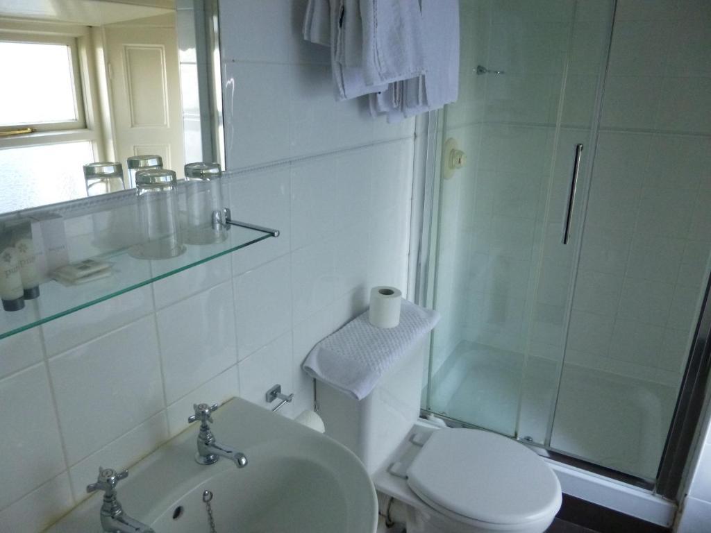 Riverbank House Hotel Ferrybank Bilik gambar